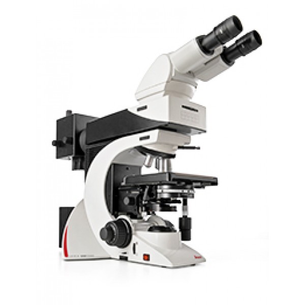 Лабораторный эргономичный микроскоп с мощным осветителем DM2500