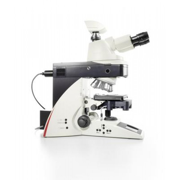 Исследовательский микроскоп с полной моторизацией системы освещения DM4000B